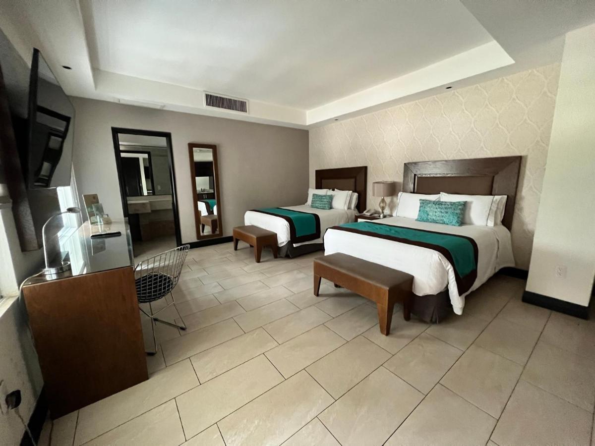 Aurea Hotel And Suites Zapopan Exterior foto