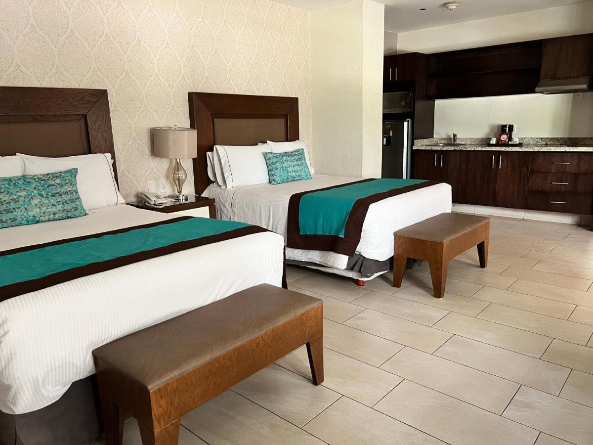 Aurea Hotel And Suites Zapopan Exterior foto